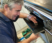 Domestic Oven Cleaning - Quality workmanship from friendly, experienced and courteous operatives
